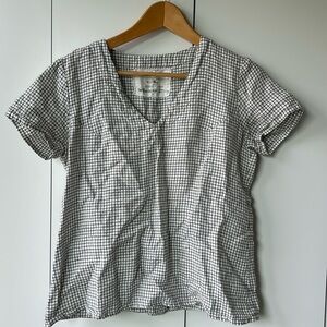 Not Perfect Linen brand shirt, Zurich-2 v neck, sz S/M, gingham